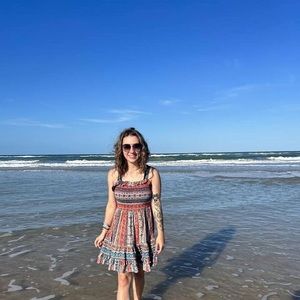 Meet your Posher, Julie